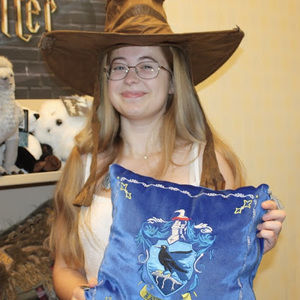 Meet your Posher, Sabrina